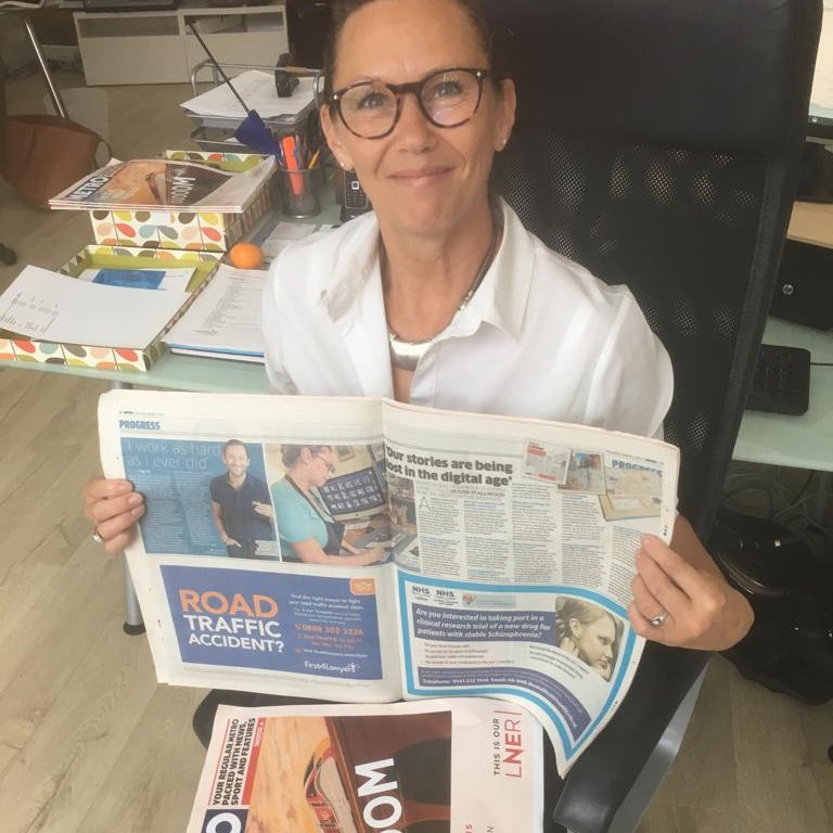 ScrapbookerUk's tweet photo. A rare photo of yours truly, proudly showing my feature interview in the Metro - talking about #scrabooking and the importance of commemorating your memories. #getscrapbooking #professionalscrapbooker #scrapforhire https://t.co/uoqw0XmqMp