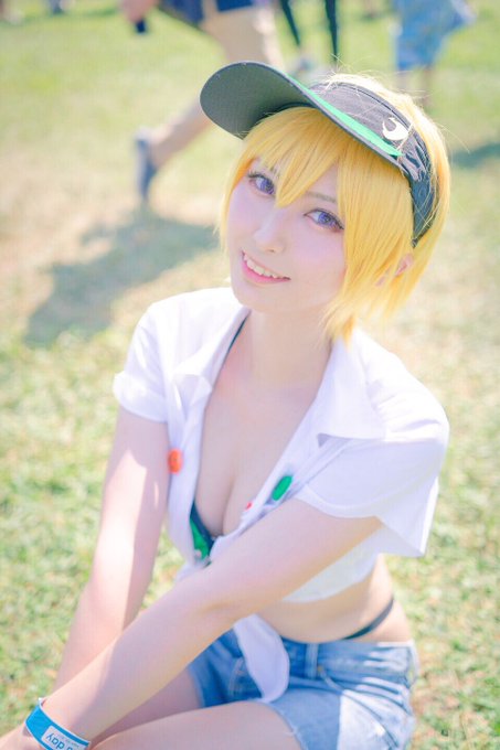 Twitterのコスプレ画像13