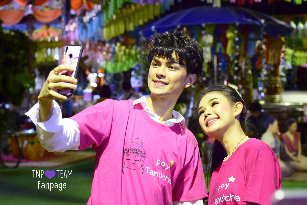 teamnongpoy's tweet photo. ความน่ารัก 2 ปี 2 สไตล์ 😍 พระเอกเค้าก็ทีมนางเอกด้วยน๊า อิอิ น่ารักจังเลย ว่าไหมคะทุกคน 😊

#นางเอกตาสระอิ
#น้องปอยลูกท่าเรือ 
#ทีมน้องปอย
#ทีมปอยตลอดไป
#TNP
#TNPTEAM 
#ศรรามน้ำเพชร https://t.co/6n7pBncWaq
