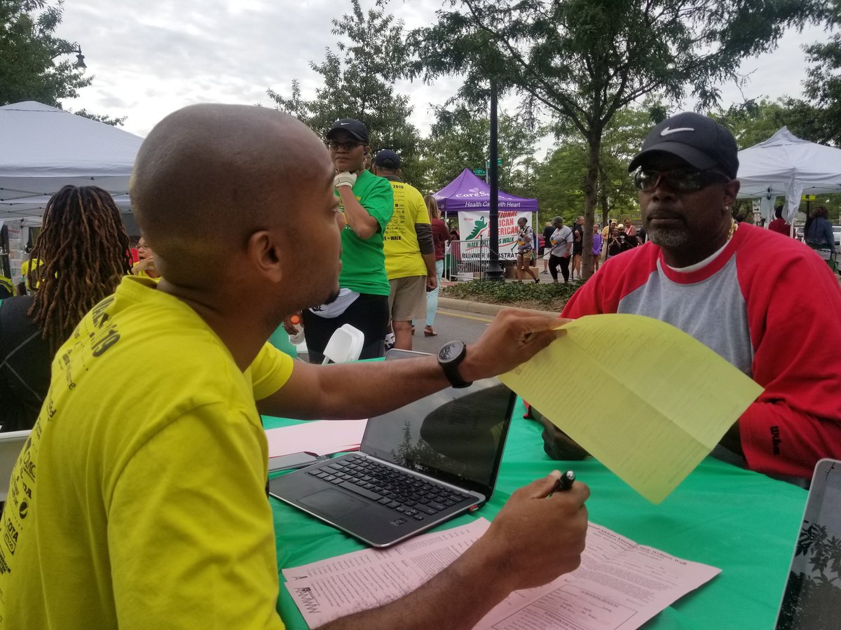 TSNolanPhD's tweet photo. At the #AAWalk, we are screening men and identifying less than ideal CV health. @OhioState, @columbusheart, @FC_PublicHealth, others are making sure they learn strategies to improve their health. @DMGrayMD @joshuajosephmd @OSUWexMed @OSUCCC_James @osunursing https://t.co/9vjjZSw268