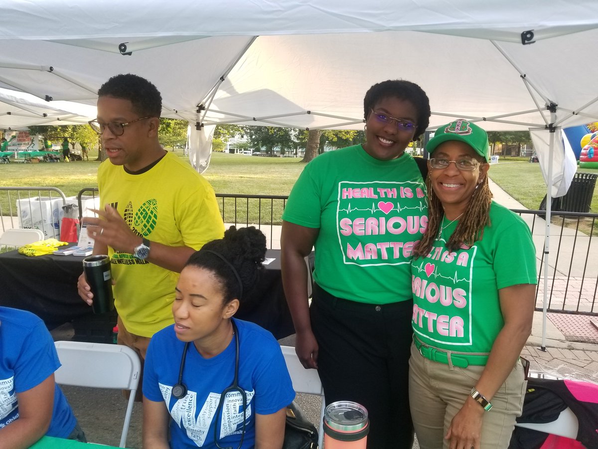 TSNolanPhD's tweet photo. At the #AAWalk, we are screening men and identifying less than ideal CV health. @OhioState, @columbusheart, @FC_PublicHealth, others are making sure they learn strategies to improve their health. @DMGrayMD @joshuajosephmd @OSUWexMed @OSUCCC_James @osunursing https://t.co/9vjjZSw268
