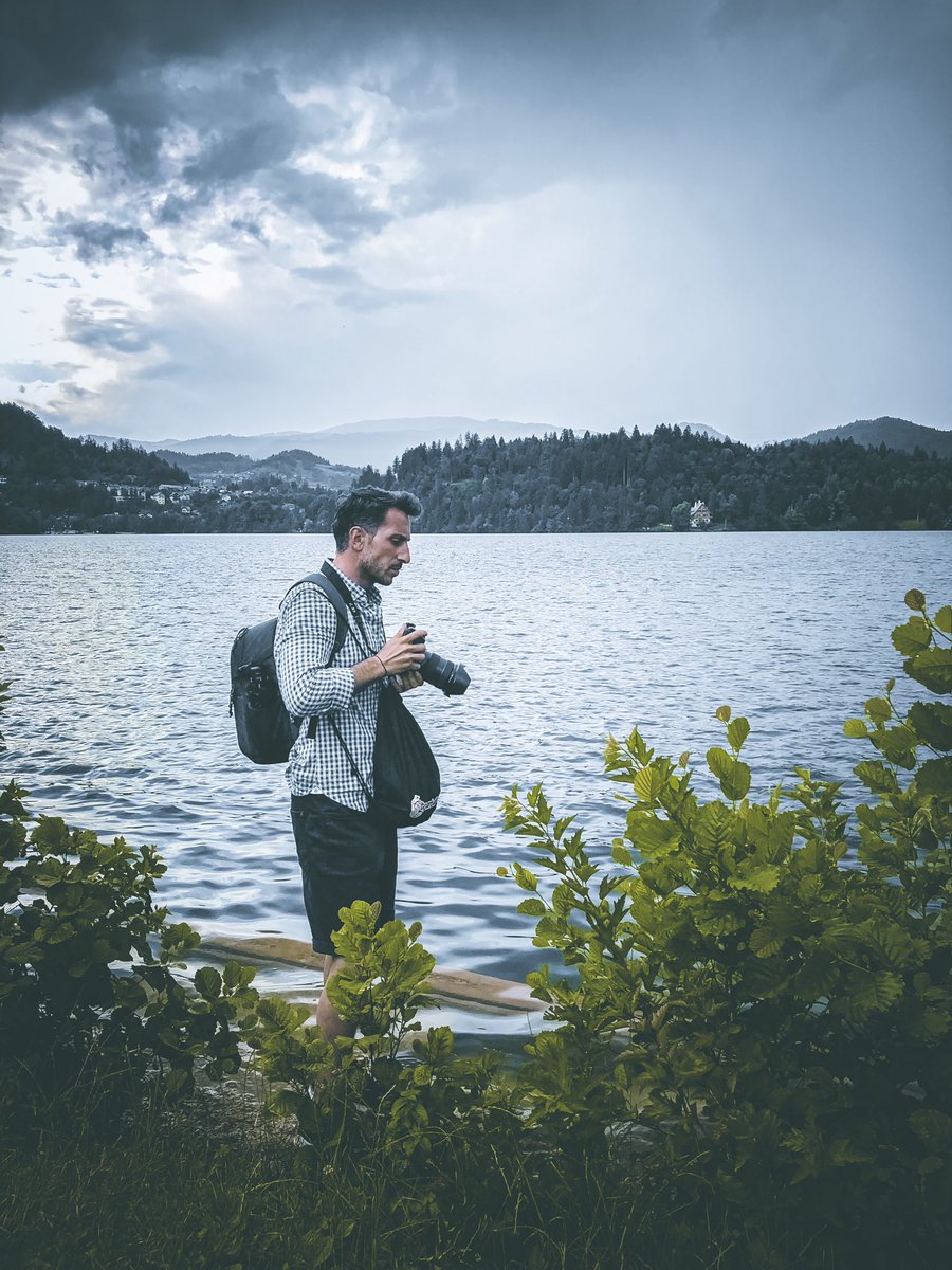 ↟ Lake Bled #Slovenia
.
@tourbulance 
.
#the_folknature #flowerpower #mountainstones #mtnfolk #lifeofadventure #stayandwander #lensbible #beautifuldestinations #rsa_outdoors #exploretocreate #wildernessculture #earthspirit… instagram.com/p/B0_DpadgF50/…