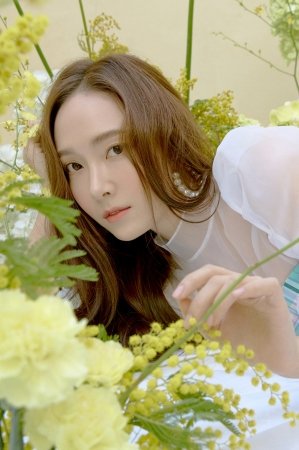 Jessica Jung will hold her first Japanese fan meeting 'XOXO Jessica Jung Fan Meeting' on October 2

She will reveal her new song "Call Me Before Sleep (feat. GIRIBOY) there

GWSN will also perform as the special opening guest

prtimes.jp/main/html/rd/a…
