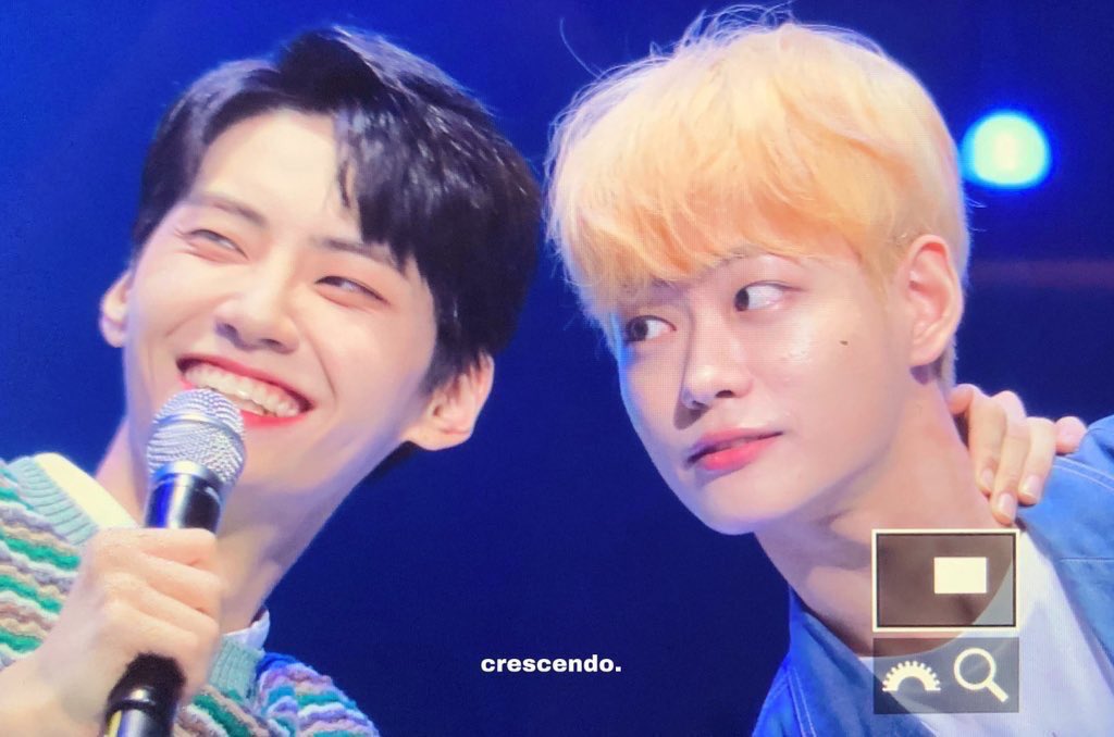 pyohoney's tweet photo. also i saw a kfan tweet about how incredibly happy jinhyuk looks in these photos!!!! so cute🥺🥺 https://t.co/0F6bYucVQl