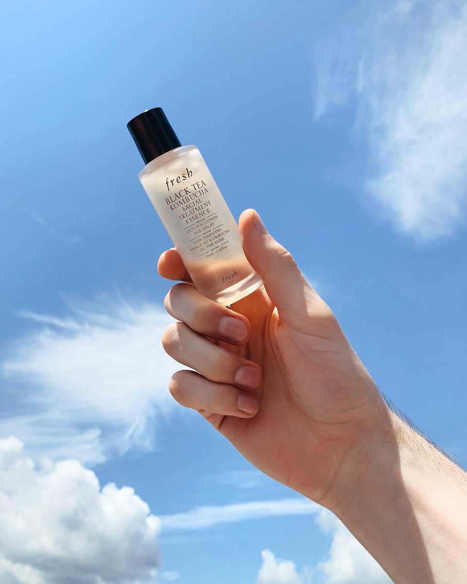 FreshBeauty's tweet photo. Pollution protection on-the-go 😍 Our cult-fave Kombucha Essence is now available in a mini, TSA-approved size for wherever your summer travels may take you ✈️ Available at @Sephora #FreshKombucha https://t.co/EX0dP08TMP