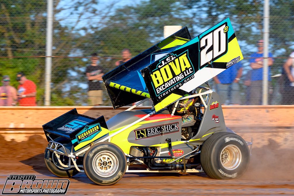 KapturedSpeed's tweet photo. Cody Bova/@codybracing will be at @SharonSpdwy tonight with his 410 Sprint Car! Come out and support! https://t.co/qkIIjNFZld