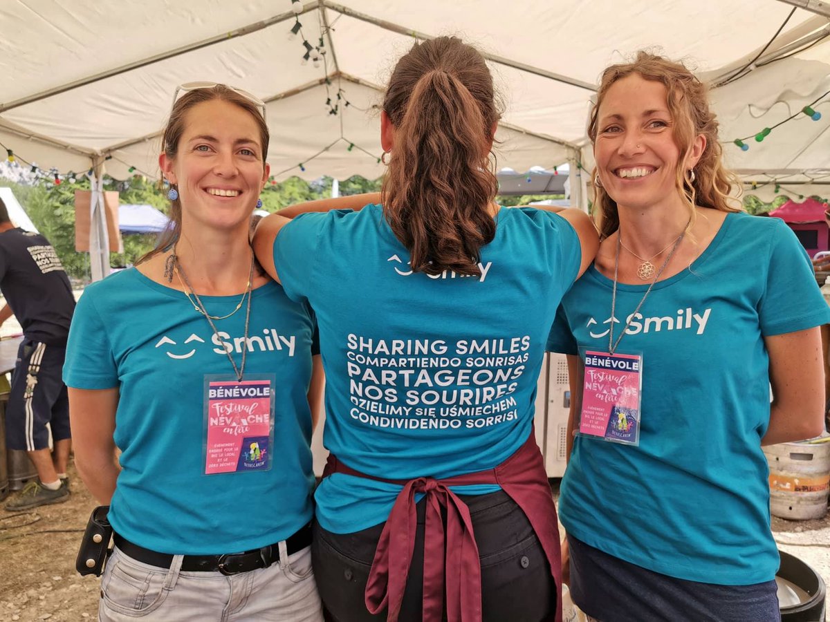 www_smily_fr's tweet photo. 2010 lancement de @BookingSync, 2019 lancement de Smily. #Névache est notre ville berceau et nous sommes heureux de la soutenir ce weekend lors du festival "Névache en fête" #hometown #BookingSync #Smily https://t.co/FdkPONLesu
