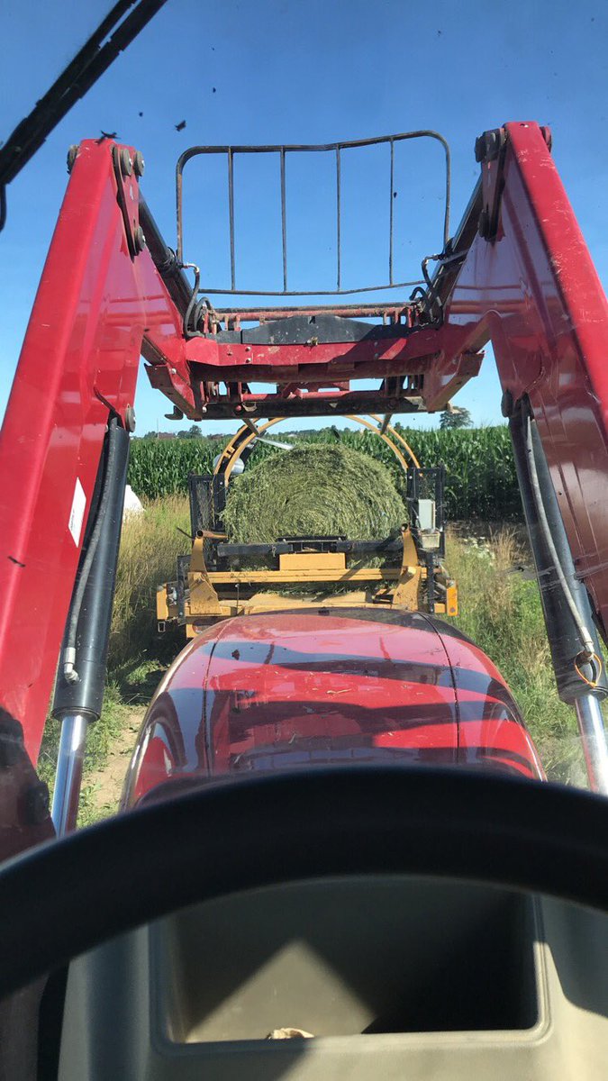 Getting some of that quality 2nd cut wrapped up #cowchow <a href="/Dwaynemiller14/">Dwayne Miller</a>