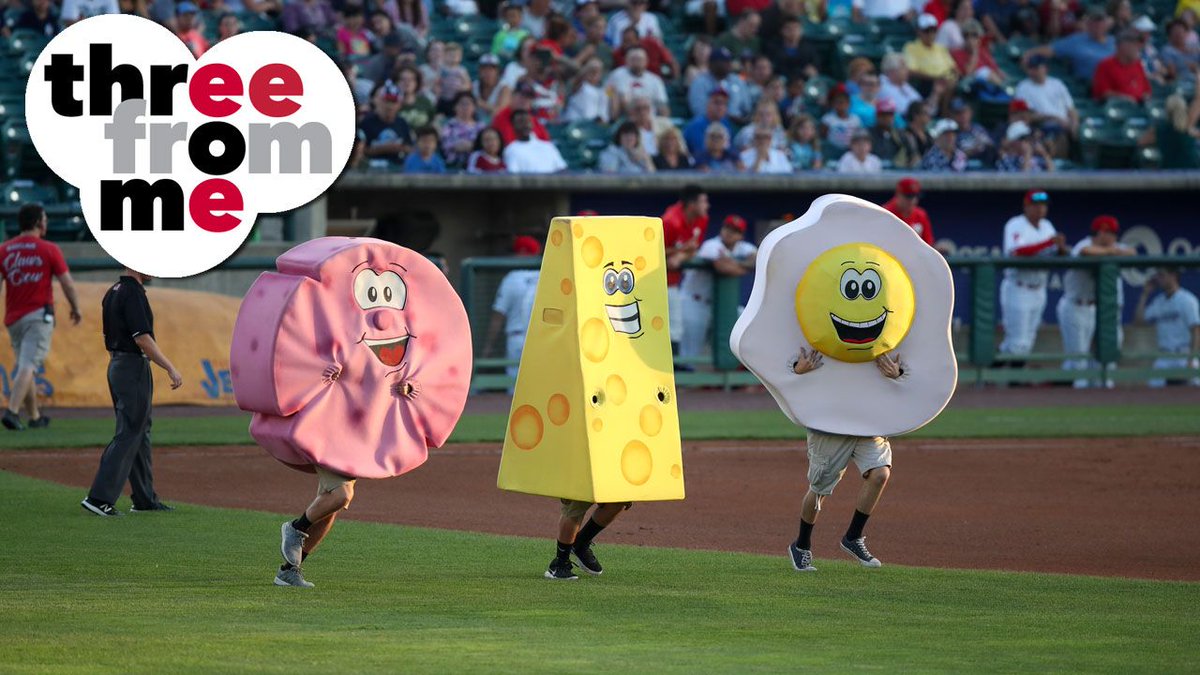 wfuv's tweet photo. For this week's #ThreeFromMe, @daddyrussborris likes minor league baseball and major league Bruce via @springsteen's #WesternStars and Lakewood @BlueClaws' amazing Pork Roll, Egg and Cheese race. Plus Asbury Park's @Cakindrummer for rocking cookies. https://t.co/kGXtqH6Y94 https://t.co/gM9feZegNZ