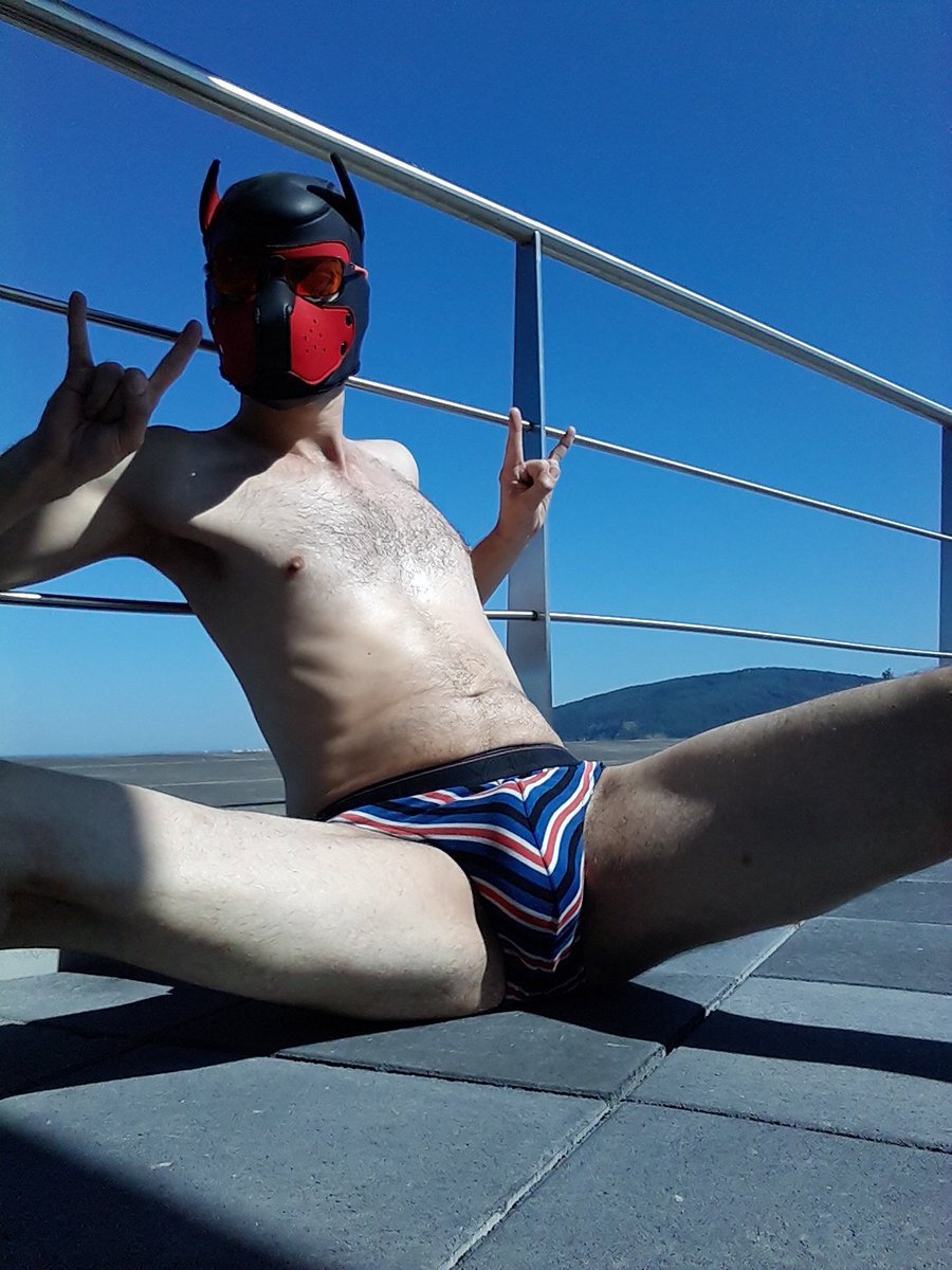 astro_lad's tweet photo. #bridecrew #weddingpup #speedos #jockgear #gayholiday https://t.co/XToBEIldZ7