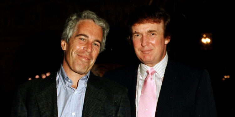 Soxfan311's tweet photo. #TrumpBodyCount 

Epstein had ties to Mar-A-Lago, Trump, Trump’s inauguration chair Tom Barrack and Trump’s labor secretary Alex Acosta. https://t.co/H2OP7sY5L5