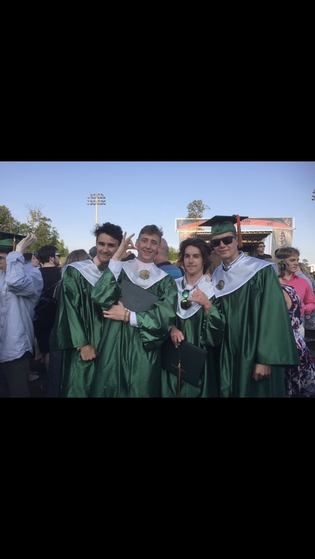 tdezzutti3's tweet photo. Happy birthday to one of my best friends @travbrown35 thanks for always being there for me can’t wait to see you and everyone soon! https://t.co/KTLx09LhsY