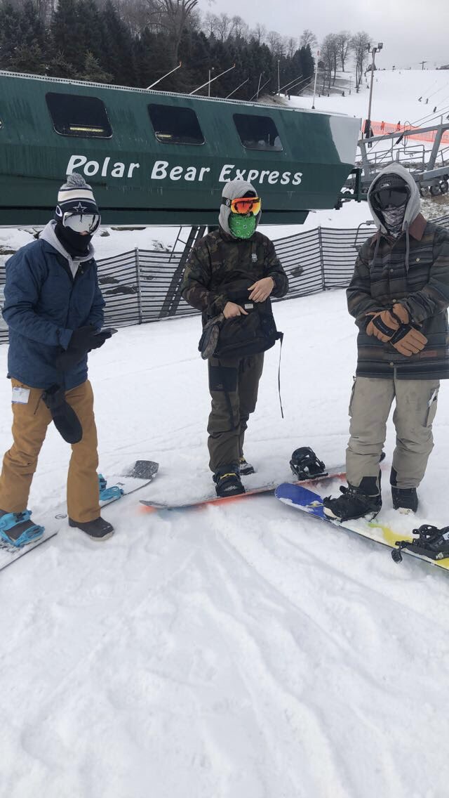 tdezzutti3's tweet photo. Happy birthday to one of my best friends @travbrown35 thanks for always being there for me can’t wait to see you and everyone soon! https://t.co/KTLx09LhsY
