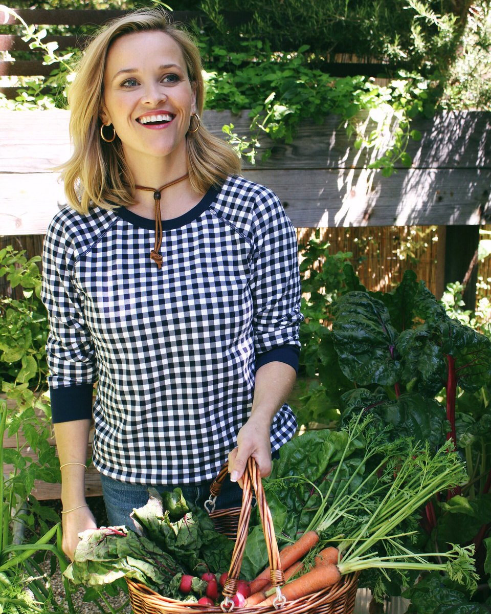 Reese Witherspoon tweet media