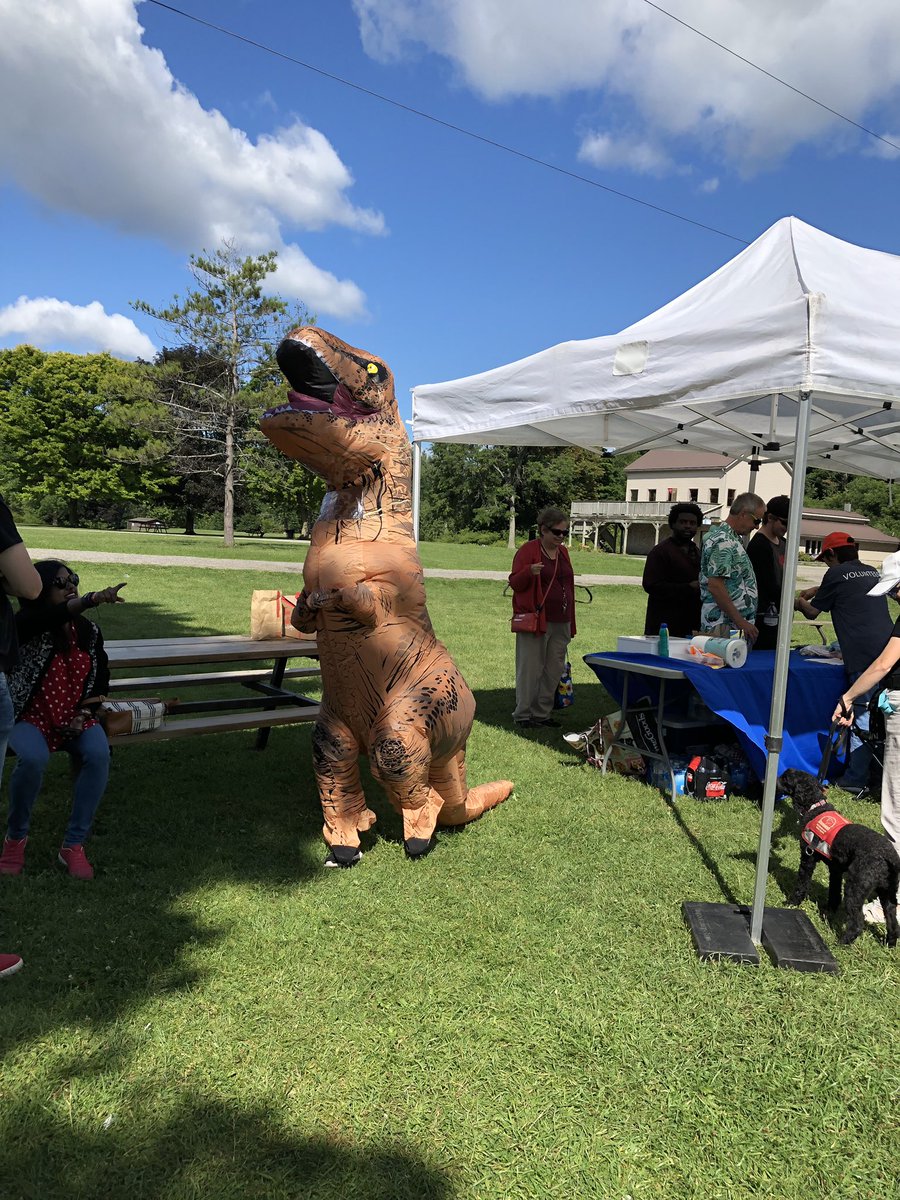 irene5787's tweet photo. Whaaaaaat! Triny the TRex showed up @CHorizons annual picnic!!!! You canny be doing something better than being here! #BrucesMill #Stouffville!! https://t.co/MslKkukAJ8