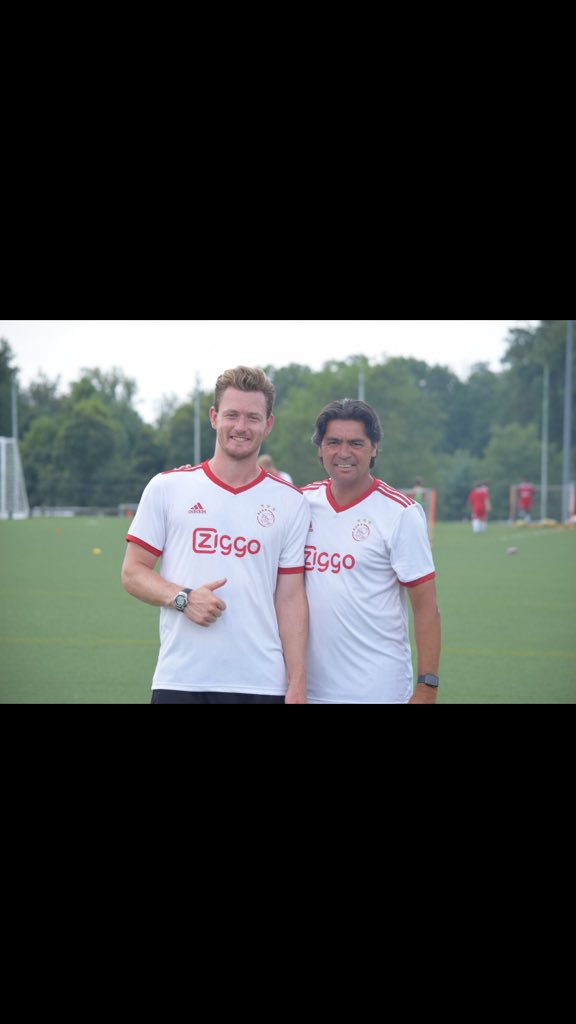 sanderkleij's tweet photo. Met de @AjaxCoachingAc in de US🇺🇸⚽️ https://t.co/EofBakpKBT