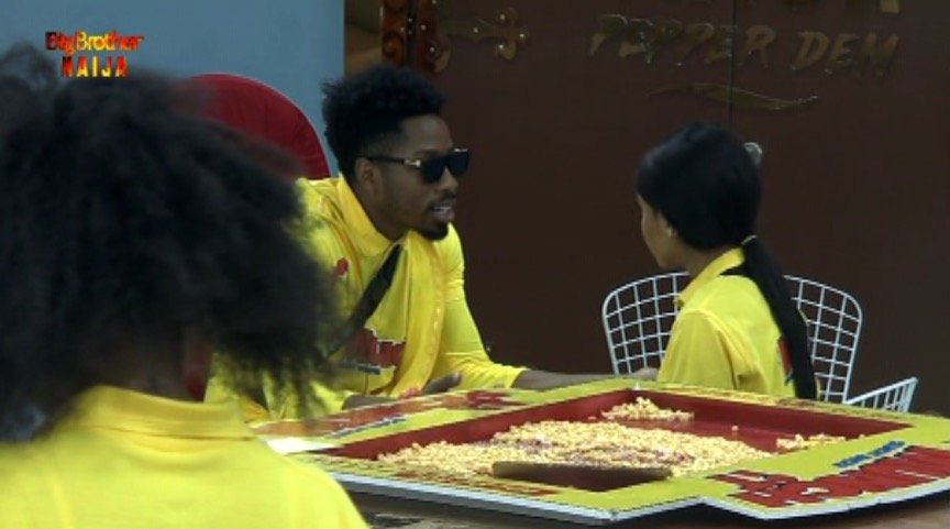 BBNaija's tweet photo. Is that break up I smell though? What does Mercy mean by she's tired and wants to play the game alone? Does she want to dump Ike? 

Meanwhile, Ike wants to steal dance moves too. There's nothing this boy won't steal - SN

#BBNaija
https://t.co/4c4vXa4ULz https://t.co/kPP2xkF9JL