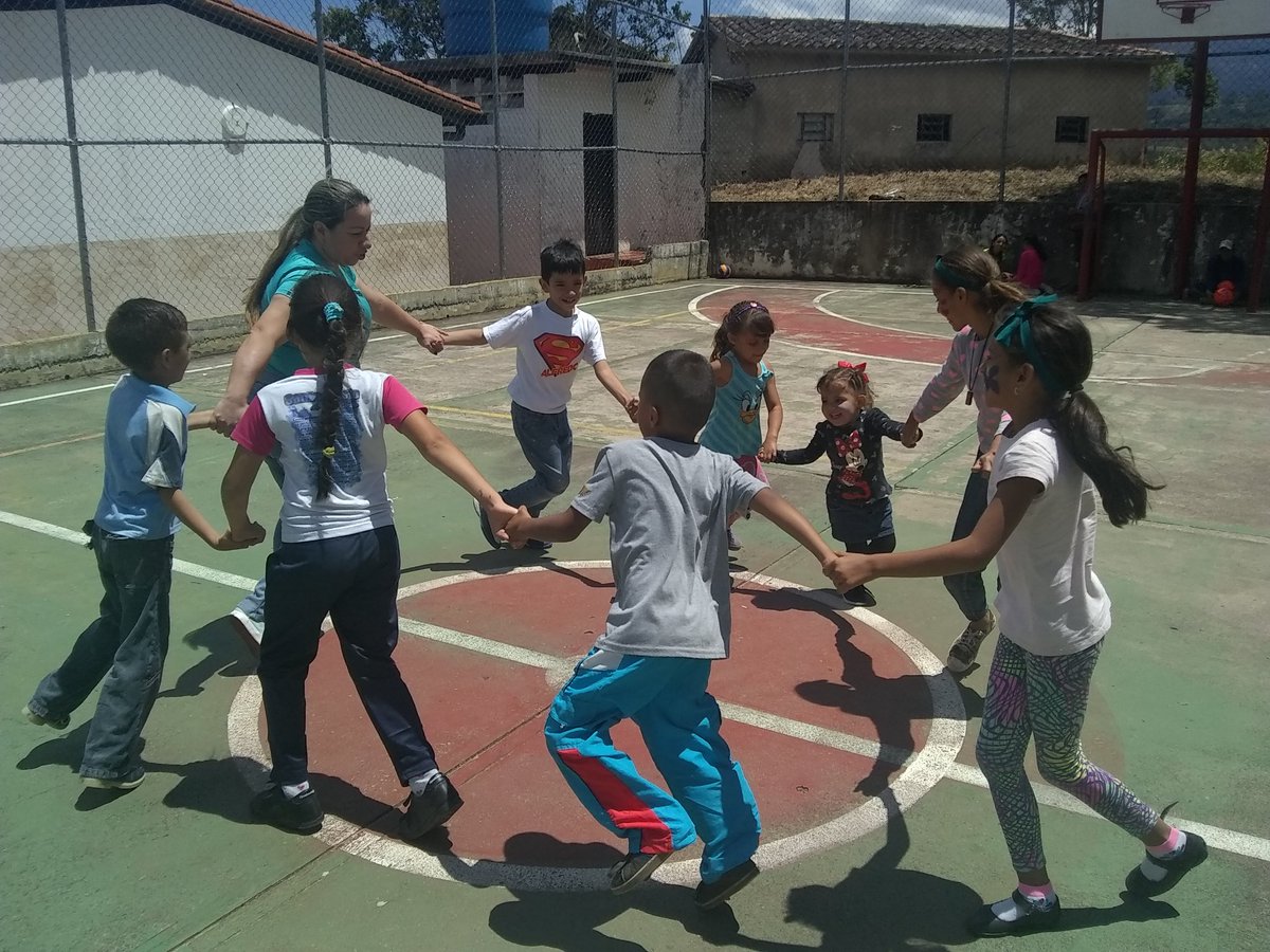 L.N.DonAlfonsoSuárez (@ln_daspotrero) on Twitter photo Plan escuelas abiertas por la paz en el Liceo Nacional Don Alfonso Suárez Lobatera Táchira circuito 3@psuvaristobulo <a href="/charlychaves/">Charly Rojas Chaves</a> <a href="/divceup/">Comunidades ZET</a> <a href="/supervisionZET1/">SupervisionZET</a> <a href="/clbtachira/">Educ. Media General Táchira</a> <a href="/EduFronteraZET/">Coordinación Educación en Frontera Táchira</a> <a href="/tachiraobe/">OBETáchira</a> @MPPEDUCACION Plan escuelas abiertas por la paz en el Liceo Nacional Don Alfonso Suárez Lobatera Táchira circuito 3@psuvaristobulo <a href="/charlychaves/">Charly Rojas Chaves</a> <a href="/divceup/">Comunidades ZET</a> <a href="/supervisionZET1/">SupervisionZET</a> <a href="/clbtachira/">Educ. Media General Táchira</a> <a href="/EduFronteraZET/">Coordinación Educación en Frontera Táchira</a> <a href="/tachiraobe/">OBETáchira</a> @MPPEDUCACION