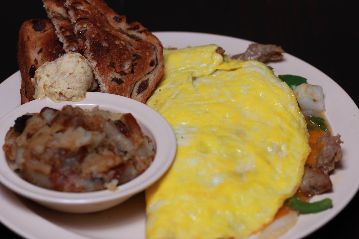 MaxinesCW's tweet photo. While this may look too good to eat, we strongly encourage you to do it anyway 🙃
-
#Indiana #Indianapolis #IndianapolisEats #Indy #IndyEats #EatLocal #Food https://t.co/guuOlLFpL9