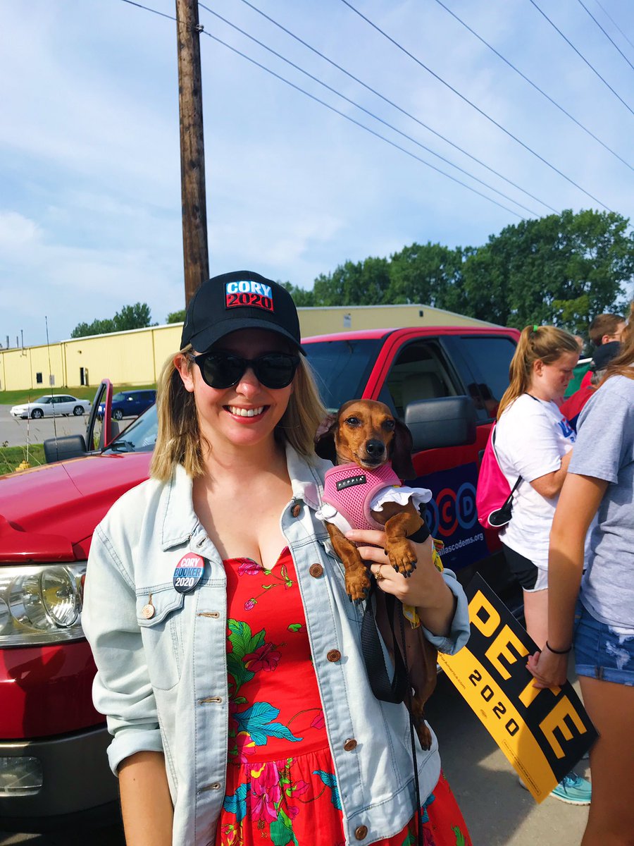 JuliaKSherman's tweet photo. Hillary is ready to march in her very first parade as a surrogate for @CoryBooker and @CoryForIowa. If you see us at the #adelsweetcornfestival, come say hi! #IACaucus #Cory2020 https://t.co/DXlpqg9Dja