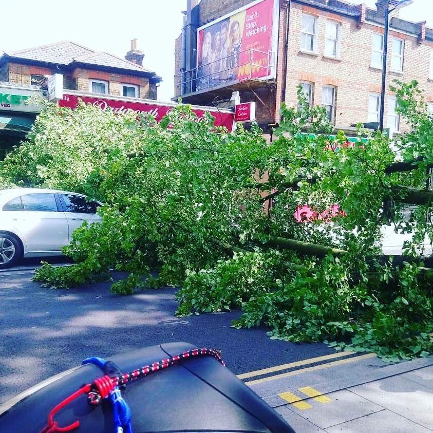 Aga's Little Deli tweet media