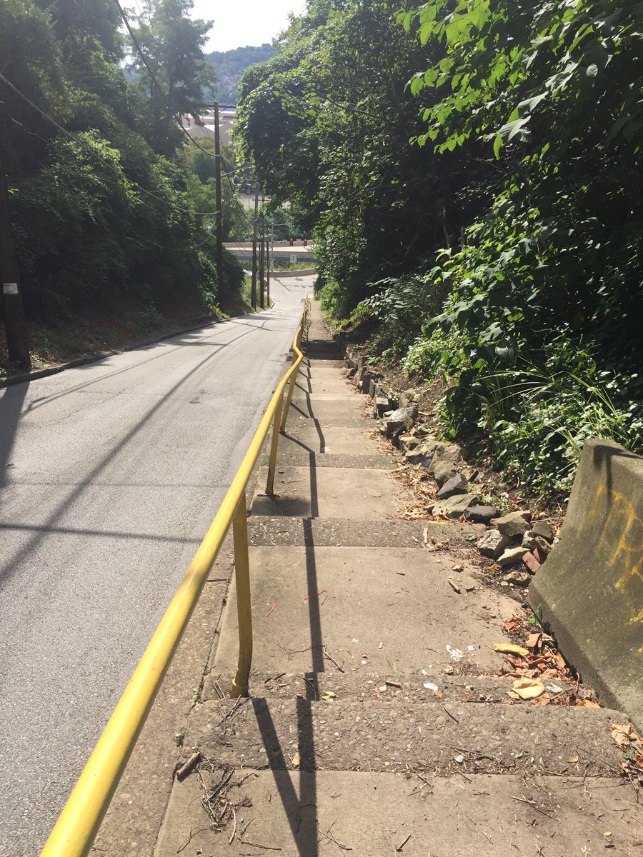 kgot's tweet photo. Lately I’ve been trying to walk more to enjoy the wonderful weather and to marvel at our beautiful city. This morning I traversed one of Pittsburgh’s most unique roads: Rialto St. Getting coffee at @pearandpickle and passing @StAnthonyChapel completed a beautiful morning #WalkPGH https://t.co/9JWVV71v0p