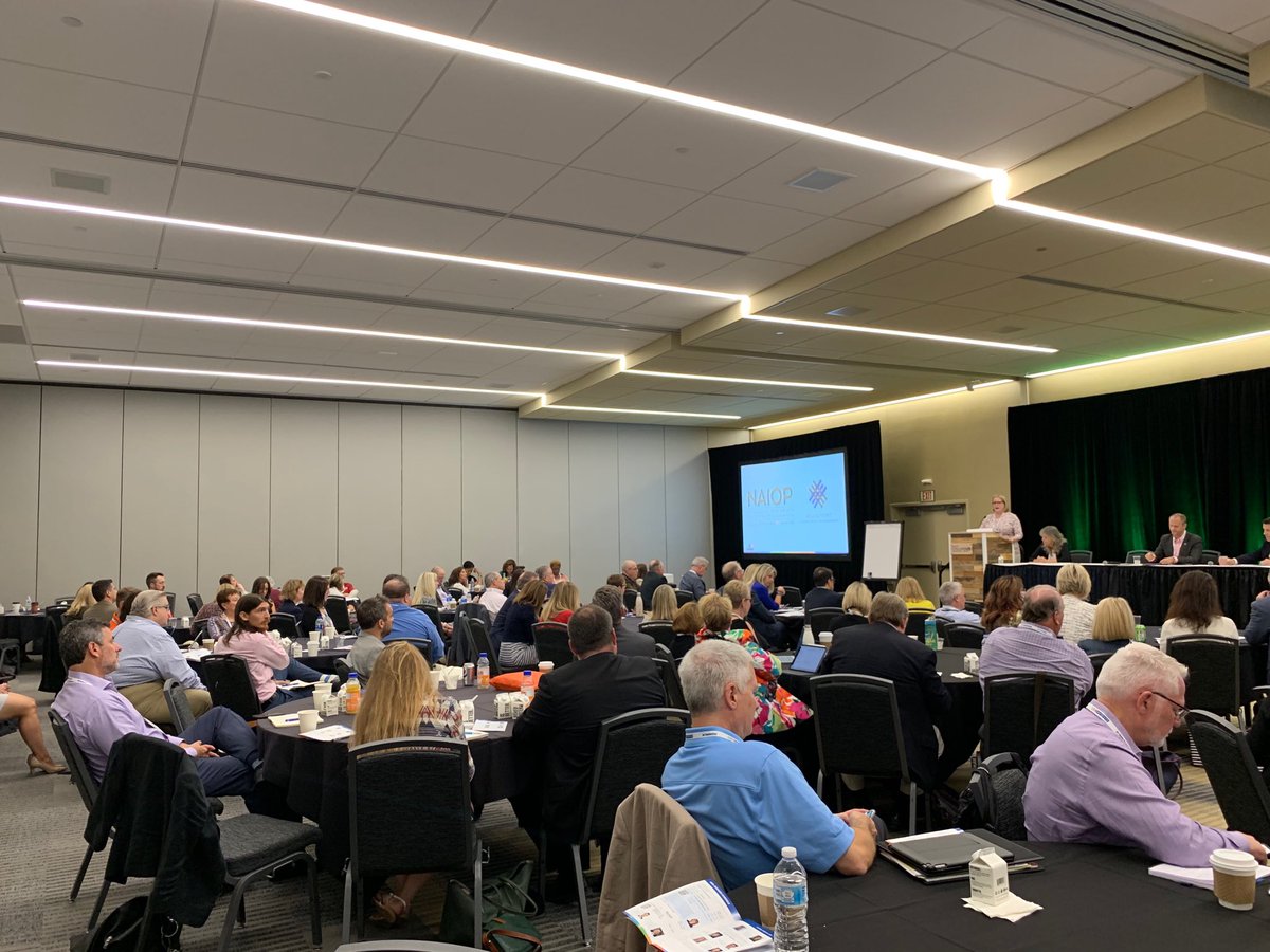 AMCInstitute's tweet photo. Standing room only at the panel discussion on AMC industry innovations! #AMCsEngaged https://t.co/oPO0K9ZSaN