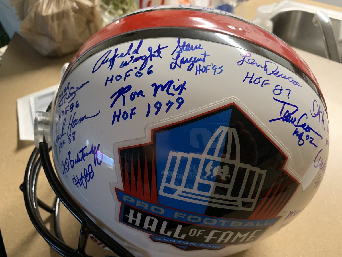 memorabiliaddy's tweet photo. #CurleyCulp #football #pigskin @NFL @nflnetwork @NFLonFOX @ProFootballHOF #IPS #Autograph #Autographs #Autographed #AutographCollector #AutographCollection #Memorabilia #ClassAct #GreatGuy #ThankYou #IPSSuccess #IPAutograph https://t.co/LibUlGD1g3
