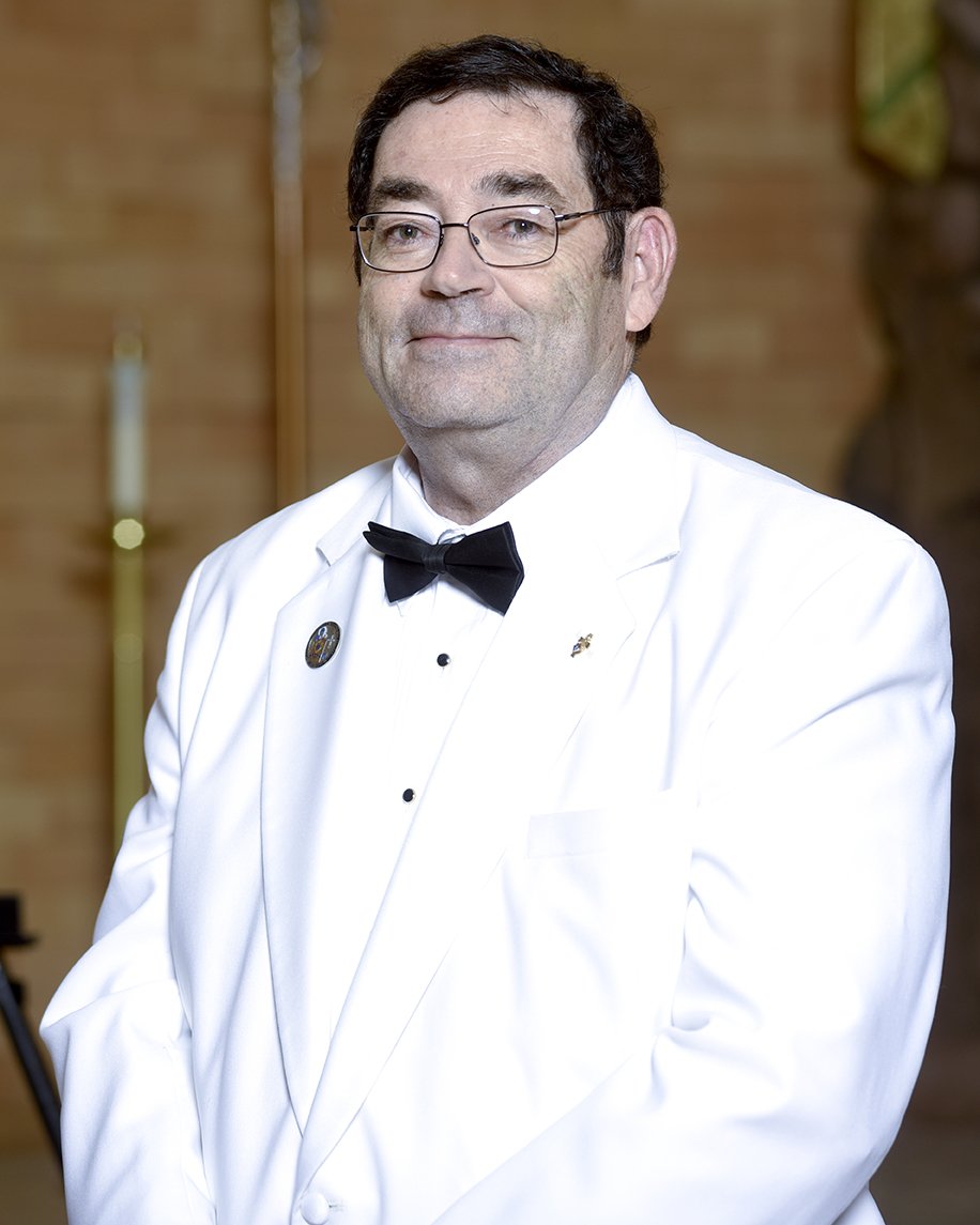 thecatholicsun's tweet photo. Congratulations to @StTimsMesa parishioner and past @az_kofc state deputy Sean Halpain for his election to the @KofC’s international board of directors! https://t.co/1po6pEXtEn https://t.co/LHZl9rjqAp