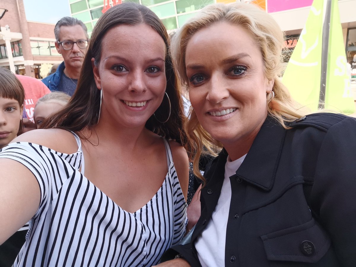 deborah tweet media