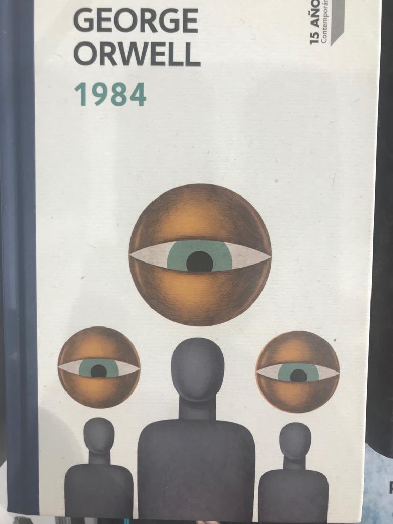 campilloreyes's tweet photo. Día 6. Acepte el reto de @PCortesBureta de publicar 7 días 7 libros, sin explicaciones, sin reseñas, solo la portada y retar cada día a alguien para q haga lo mismo. Hoy reto a @MartaPallas https://t.co/4jWQu5QHyC