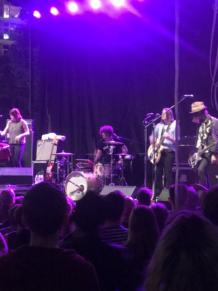 traviscoug's tweet photo. @TheDandyWarhols Rockin #SLUBlockparty last night https://t.co/sHCqgbTgFk