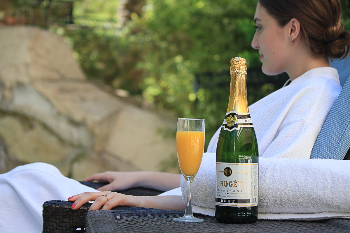 RampartCasino's tweet photo. If you needed an excuse to treat yourself to a day at Spa Aquae, we're happy to tell you it's #NationalLazyDay!
#RampartCasinoLV #SpaAquae https://t.co/ldaUM6NwRT