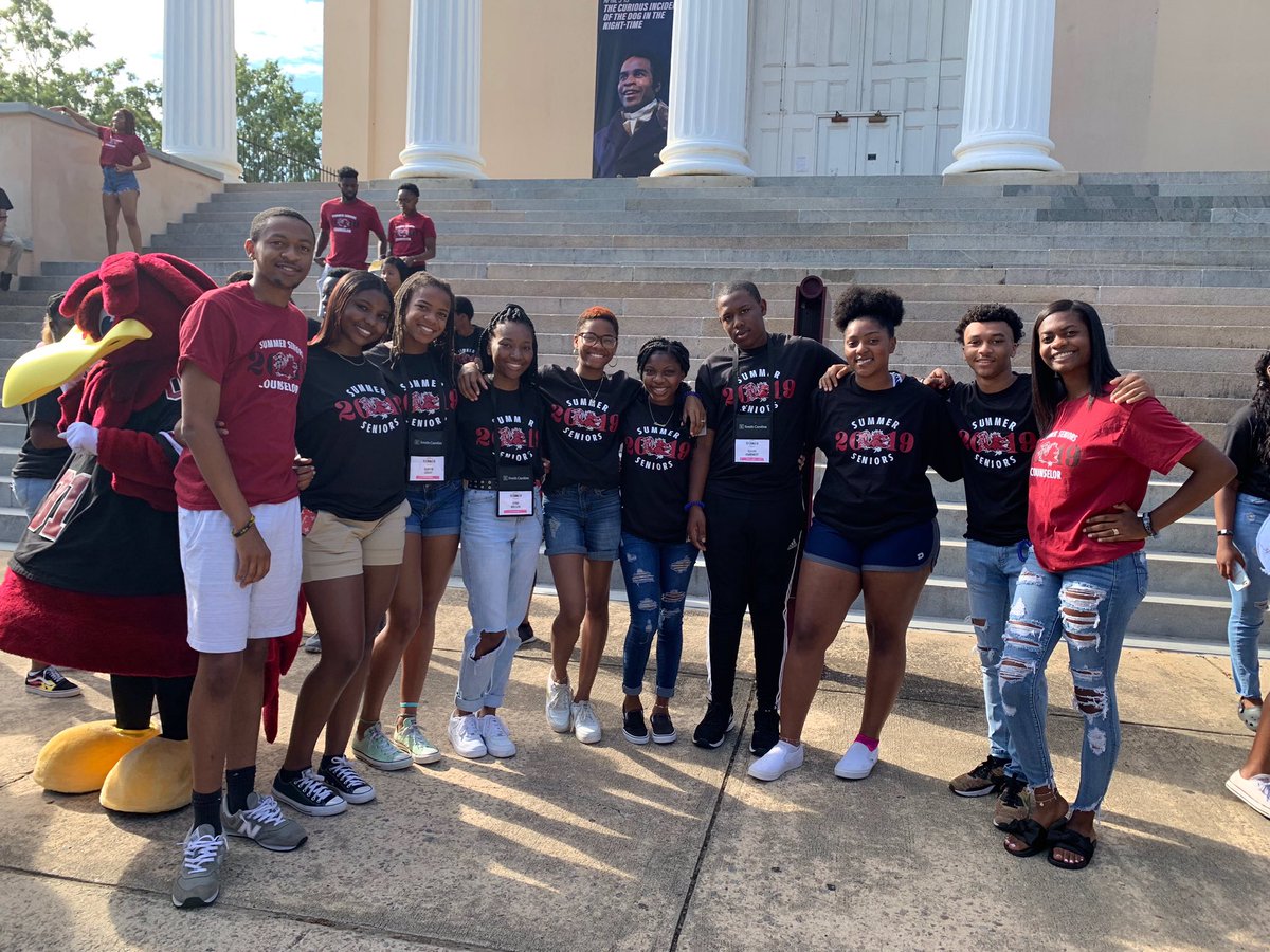 summerseniors's tweet photo. Another round of 4️⃣ incredible days. Thankful for both groups of #SS2K19 this year! https://t.co/6jUskJHMVj