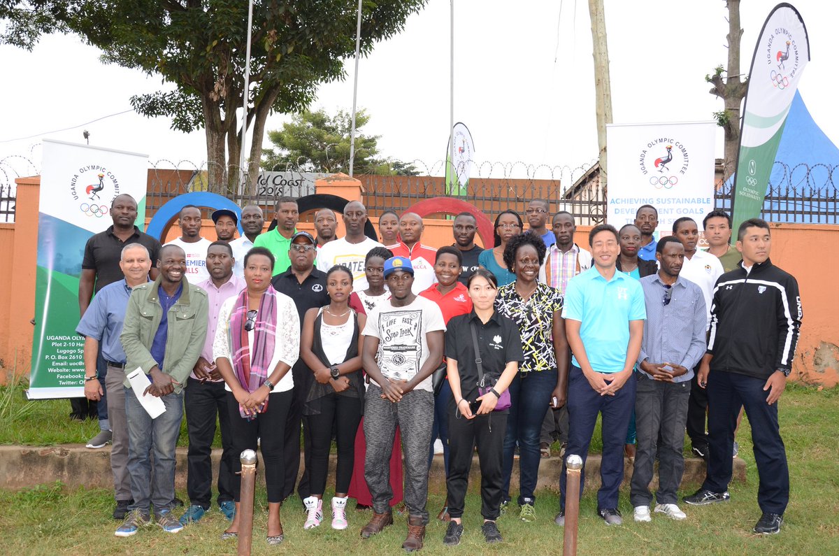 Gulu and Hirst tweet media