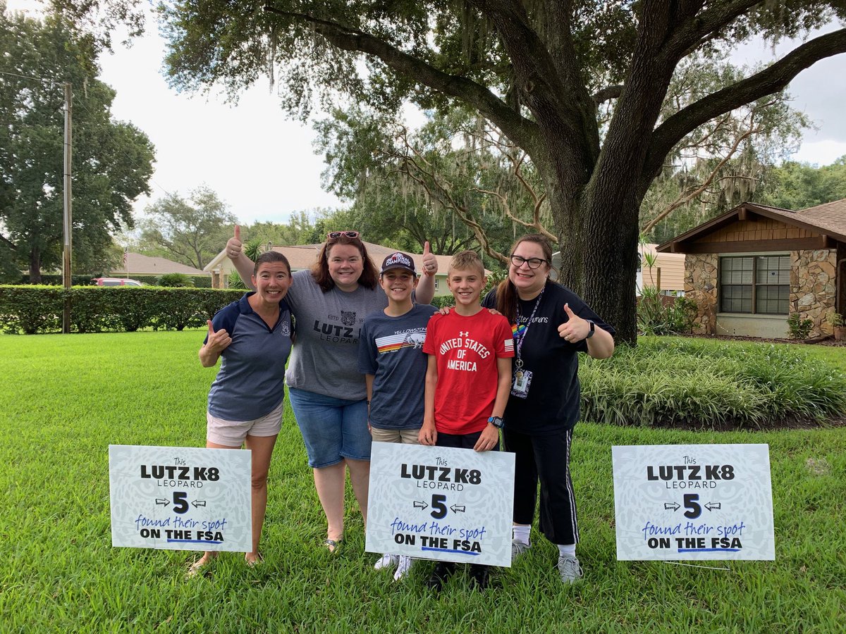 Mrs. Lake 🍎 tweet media