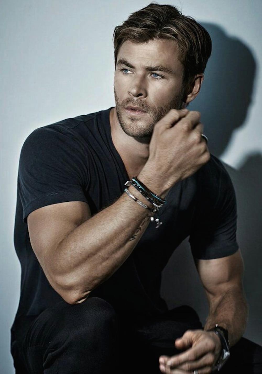 Happy 36th Birthday to Chris Hemsworth! 

Is he your favourite Avenger? 