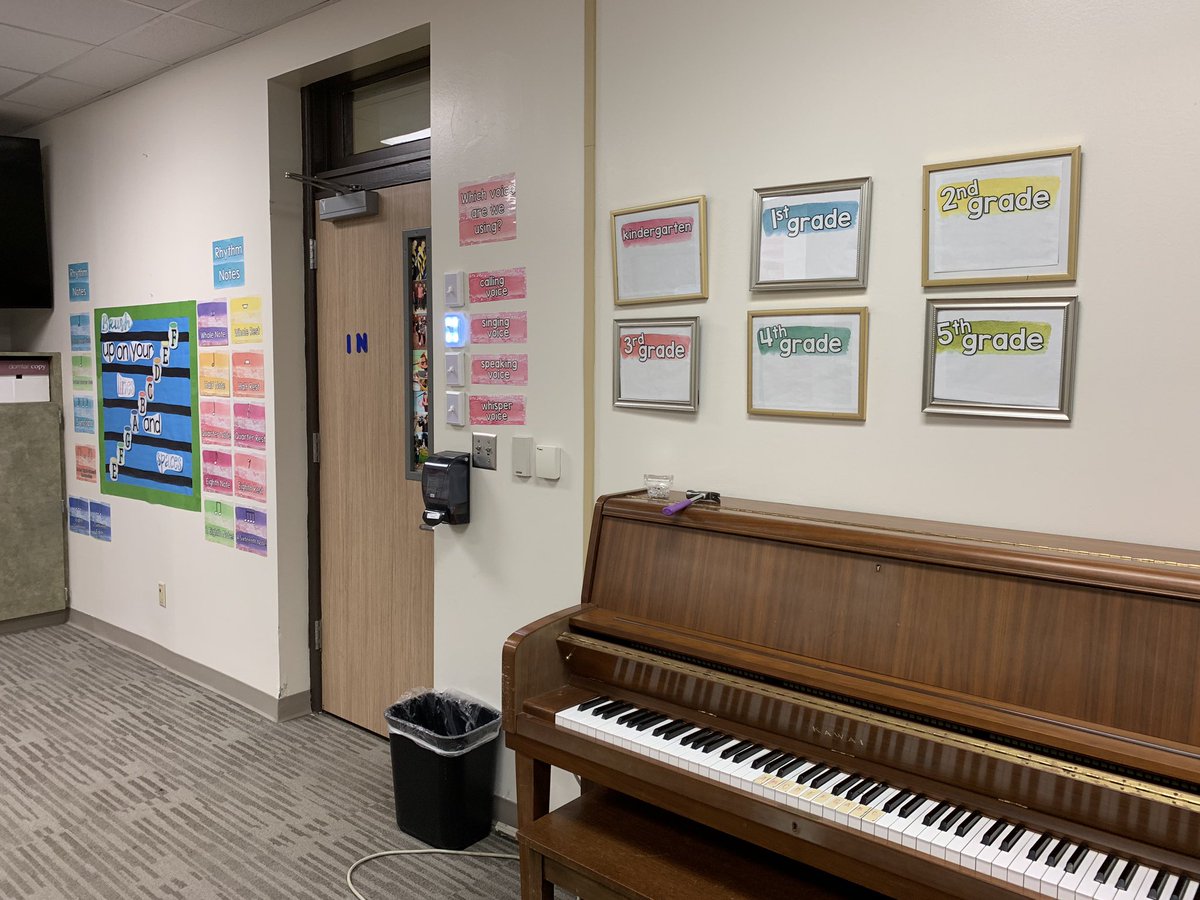 FreemanMusic_'s tweet photo. Two days until year two with these awesome hawks! @GISDArts
#ChooseGarlandISD #GarlandUSA #FreemanHawks #Music #HawkEyes #RoomReady https://t.co/8GAu0mKdAc