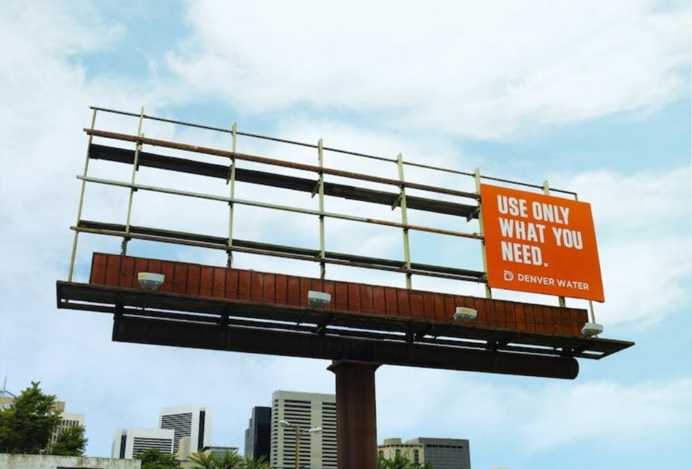 Globaldotmedia's tweet photo. As a #DigitalMarketing company, we can still appreciate offline #Marketing
Especially when it comes to a topic as important as using less water
These #Billboard Ads cleverly appeal to their #TargetAudience of "eco conscious people" @ https://t.co/kp9lRCbgGC
#EcoAdvertising #Ads https://t.co/wfk1HmGNV7
