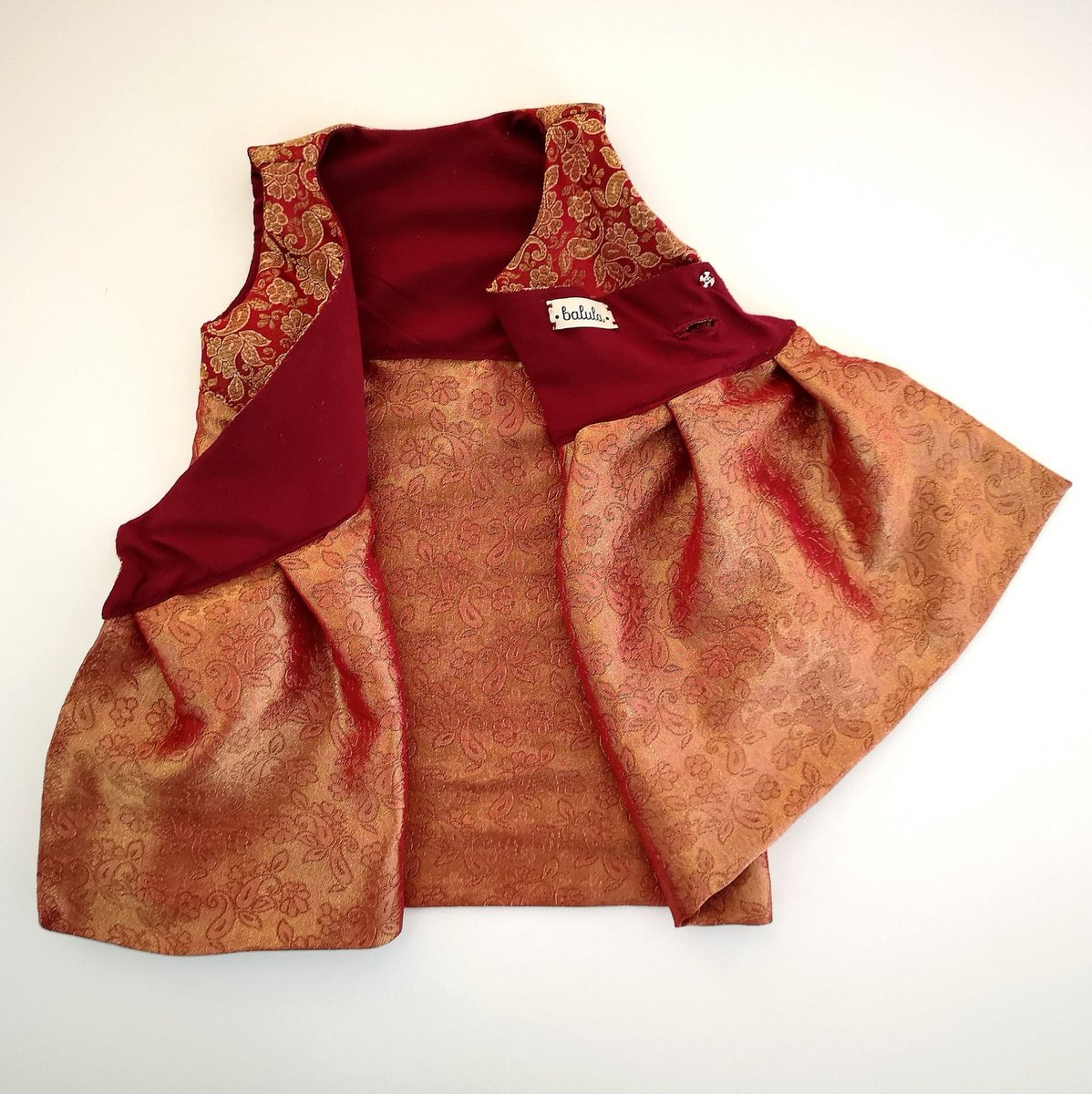 BalulaDresses's tweet photo. @IKFWOfficial let’s us know what you think of our outfit “Fidela” https://t.co/eNGFi3jP0v