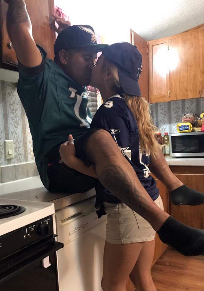 When you date an eagles fan @JoeyCuevas_ <a href="/AndaleAndyLe/">le</a>