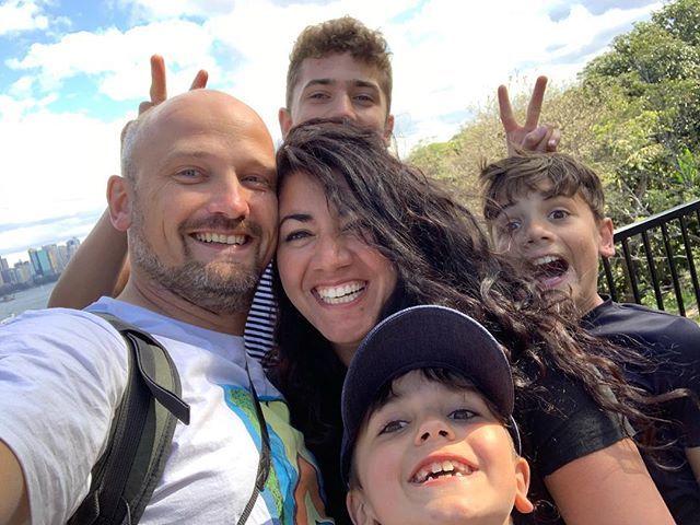 De bende van ellende was gisteren in Sydney en dat hebben ze geweten daar 🌪🤪..... #boumannenreis #sydney #australia #wanderlust #lobi #gekkenhuis #familygoals #family