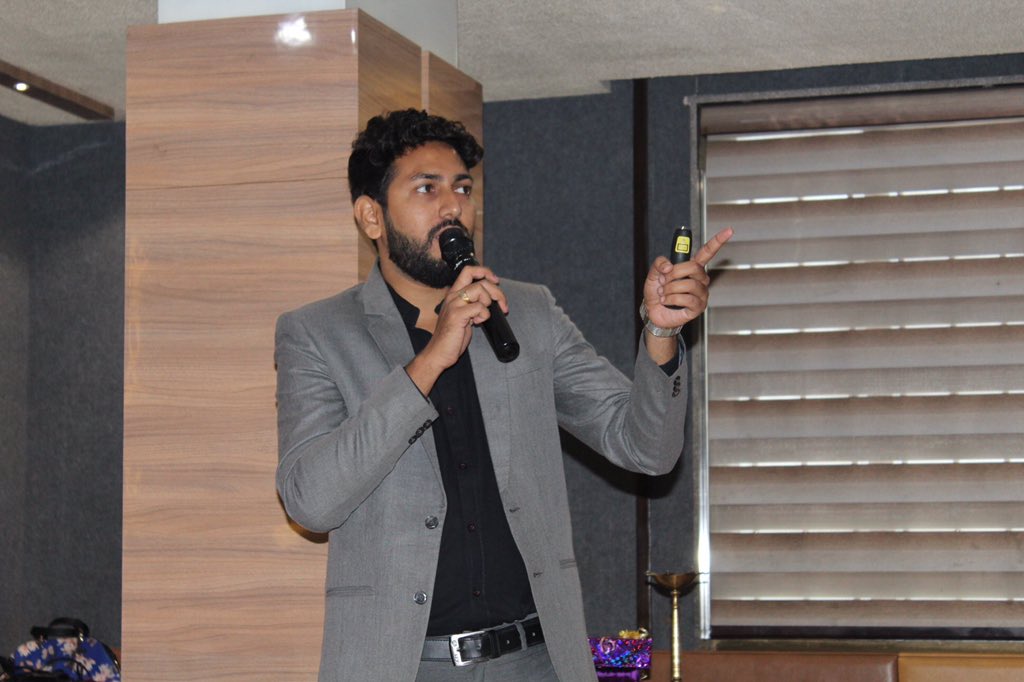 beeslp_'s tweet photo. SURAT !!
On 3rd Aug, it was a rainy day in Surat but we were glad to see the energy & enthusiasm of the participants for the training programme. Indeed, It was a houseful event. Here are few glimpses from the programme.
#RetailerTrainingProgramme @MinOfPower @beeindiadigital https://t.co/wPSCeJV8js
