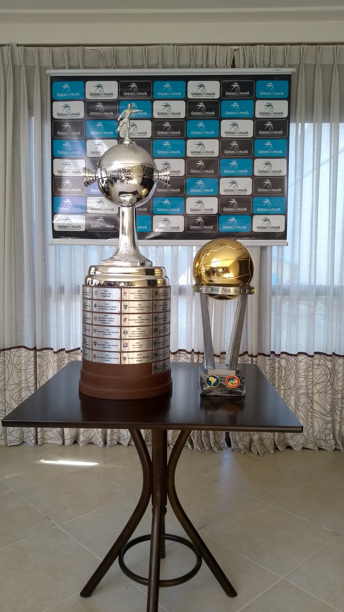gremioprata's tweet photo. Estamos iniciando a oitava edição do #PrataQualifica!
Evento criado pelo Grêmio do Prata em 2013 com o objetivo de qualificar os integrantes do movimento sobre assuntos relevantes e históricos do clube! https://t.co/rWE1ksf85r