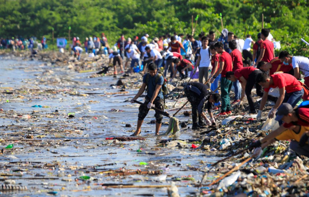mgrclvrz's tweet photo. "Tamang pangangasiwa ng basura ay dapat magsimula sa ating sarili"
#NCLC11STEMB
#ENVIRONMENTALVALUESYSTEM https://t.co/rguQhXzFK5