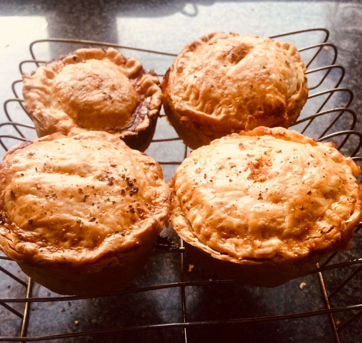 Mookinoodles's tweet photo. Beef pies. https://t.co/KmNwxJGhs4