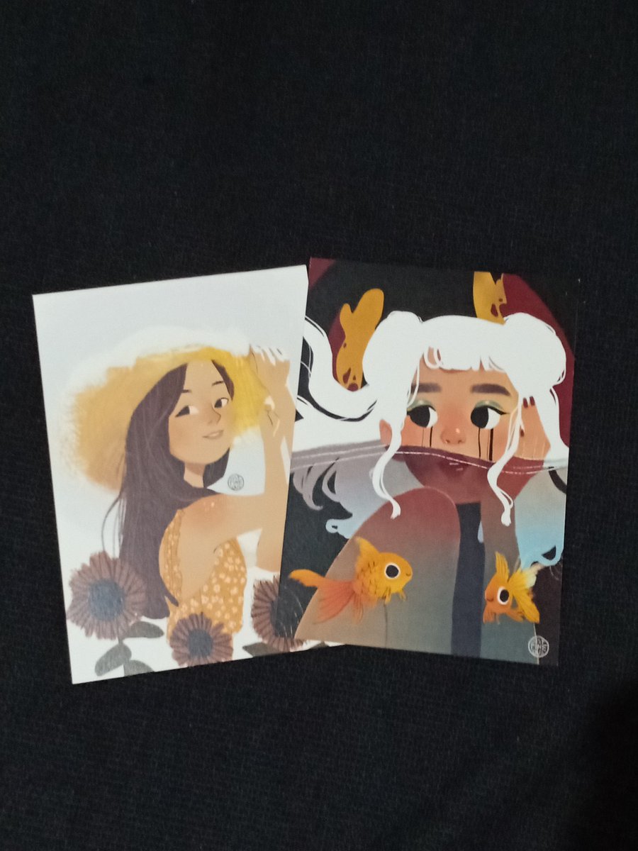 allvmango's tweet photo. #indieket2019 and #pagsibol2019 haul!!!! aaa saw some mutuals and met new people too!! also 💸😔💸 https://t.co/BfSL7djRIA