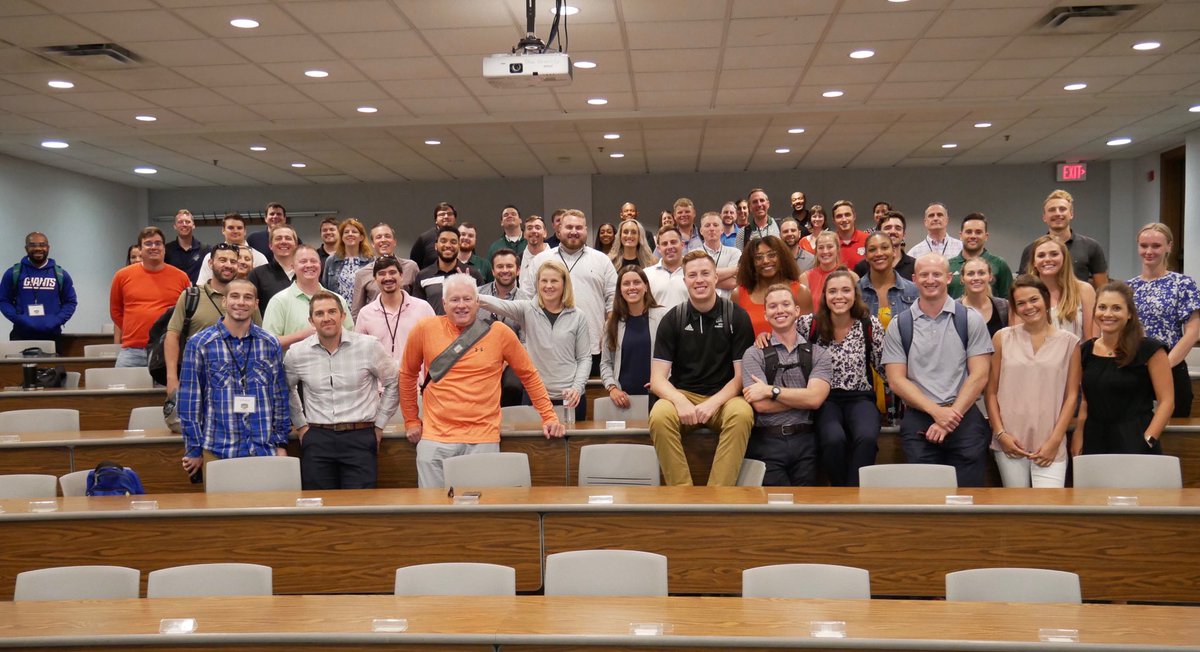OhioUSportsAd's tweet photo. This week’s PMSA Residency was an incredible opportunity to bring all of our students together and welcome the 2021 Cohort to Athens for the first time. Welcome to the #OHIOFamily😼 and safe travels home! https://t.co/9cVXAj6S8G