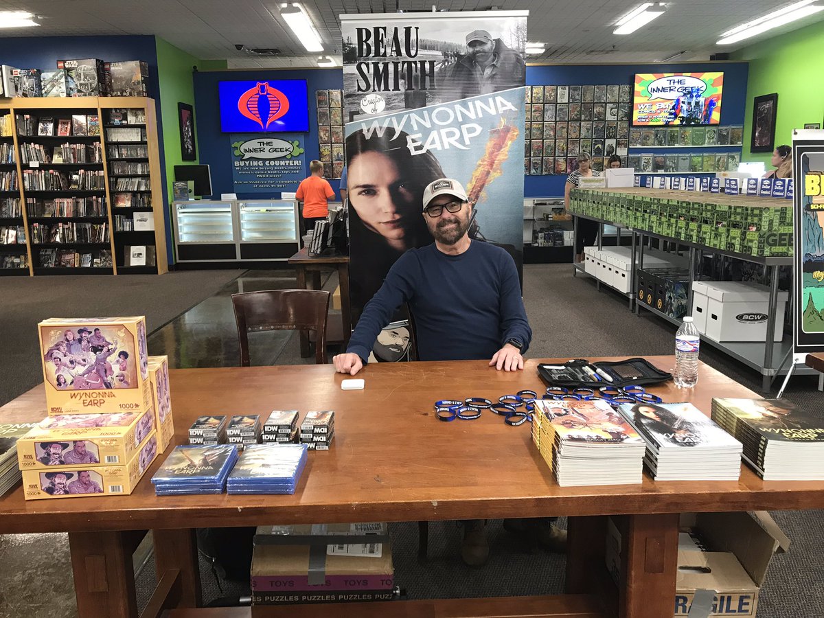sceptreliquids's tweet photo. Store signing currently going on at The Inner Geek in Huntington, WV. From 11:00 to 2:00 Set up and ready to talk #WynonnaEarp #ComicBooks And #PopCulture ππππ₯π¬ #PullmanSquare https://t.co/fr7zraplQA
