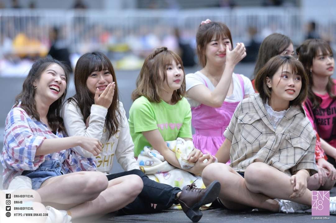本スレ Bnk48 35